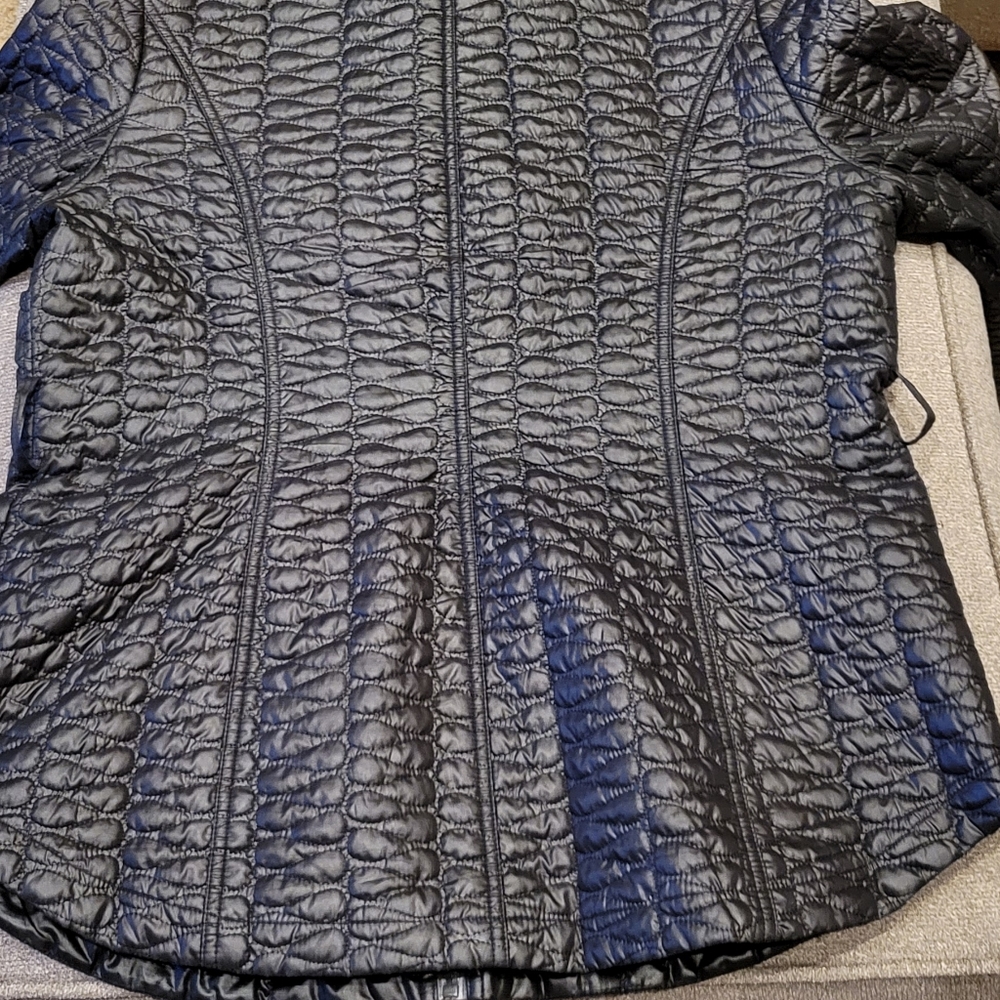Chico's Black Quilted Jacket - Picture 10 of 16